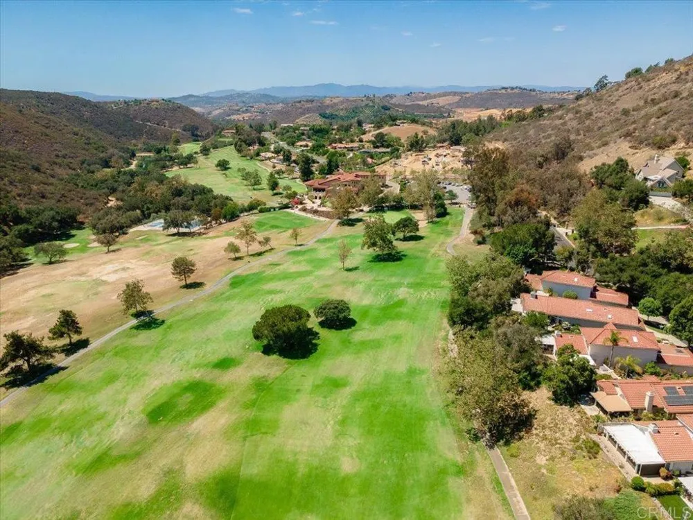 29142 Laurel Valley Drive Vista, CA 92084
