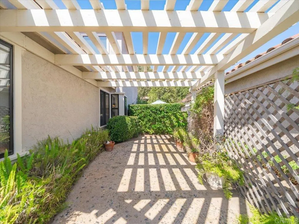 29142 Laurel Valley Drive Vista, CA 92084