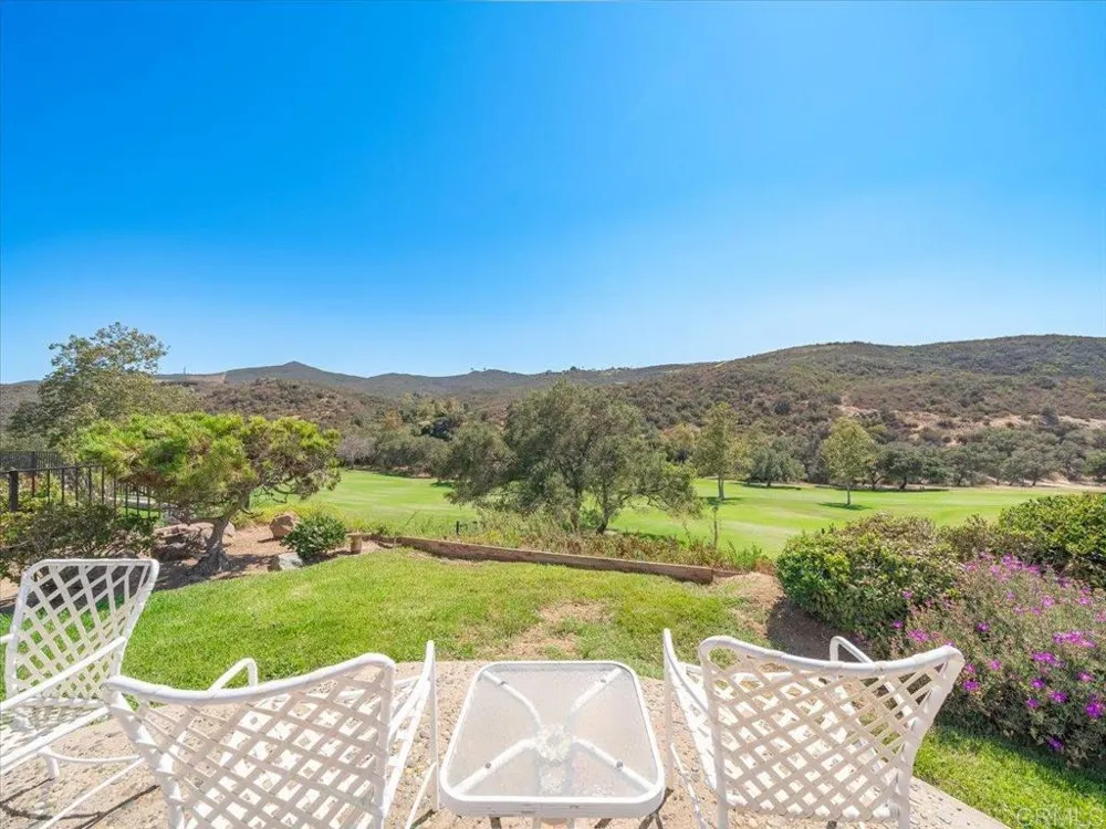 29142 Laurel Valley Drive Vista, CA 92084