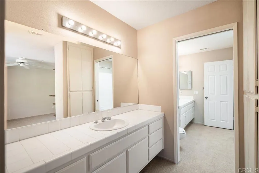 29142 Laurel Valley Drive Vista, CA 92084