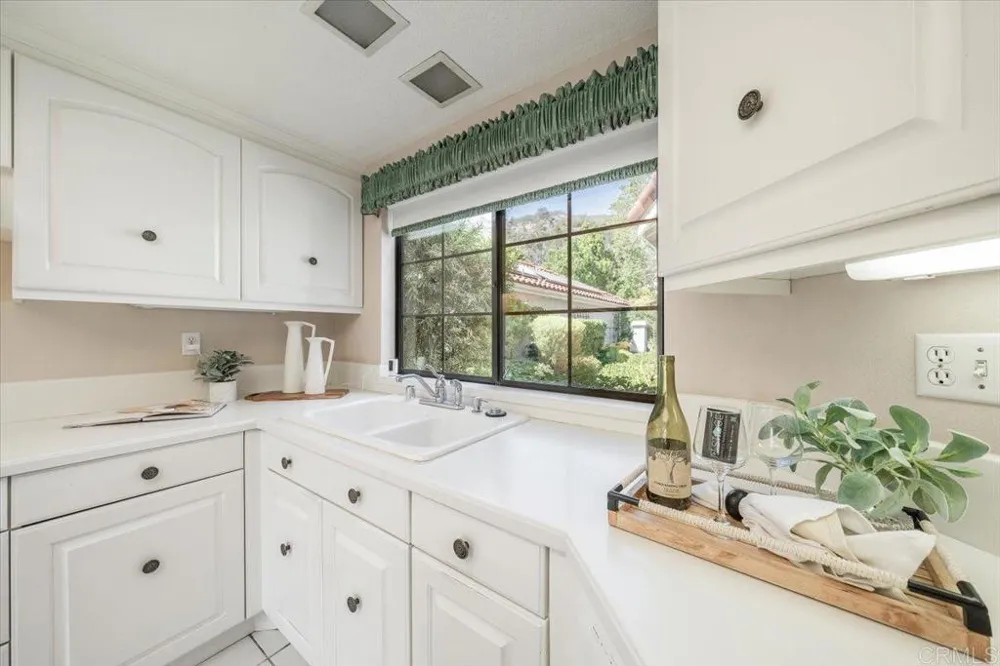 29142 Laurel Valley Drive Vista, CA 92084