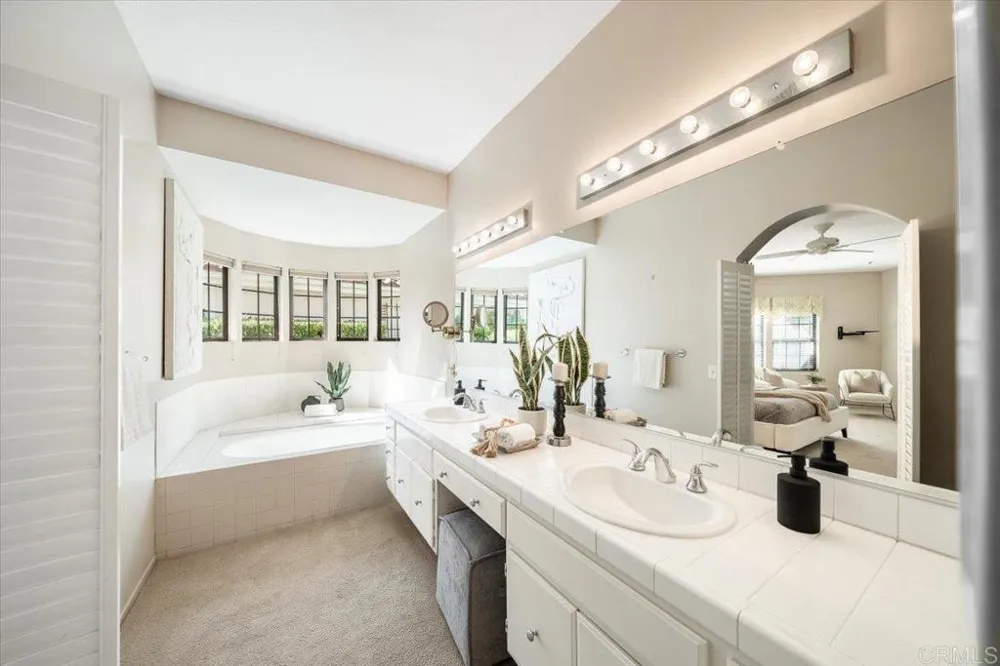 29142 Laurel Valley Drive Vista, CA 92084