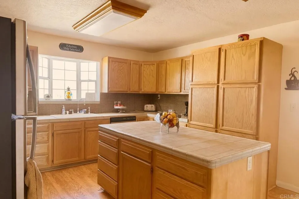 37076 Calico Boulevard Yermo, CA 92398