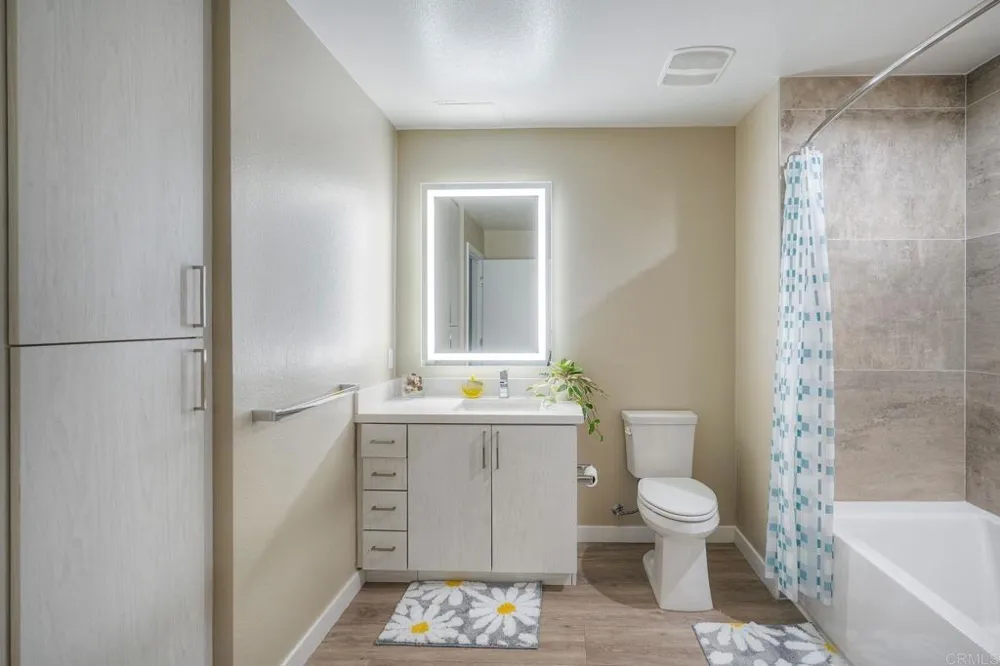 355 Cleveland Street #307 Oceanside, CA 92054