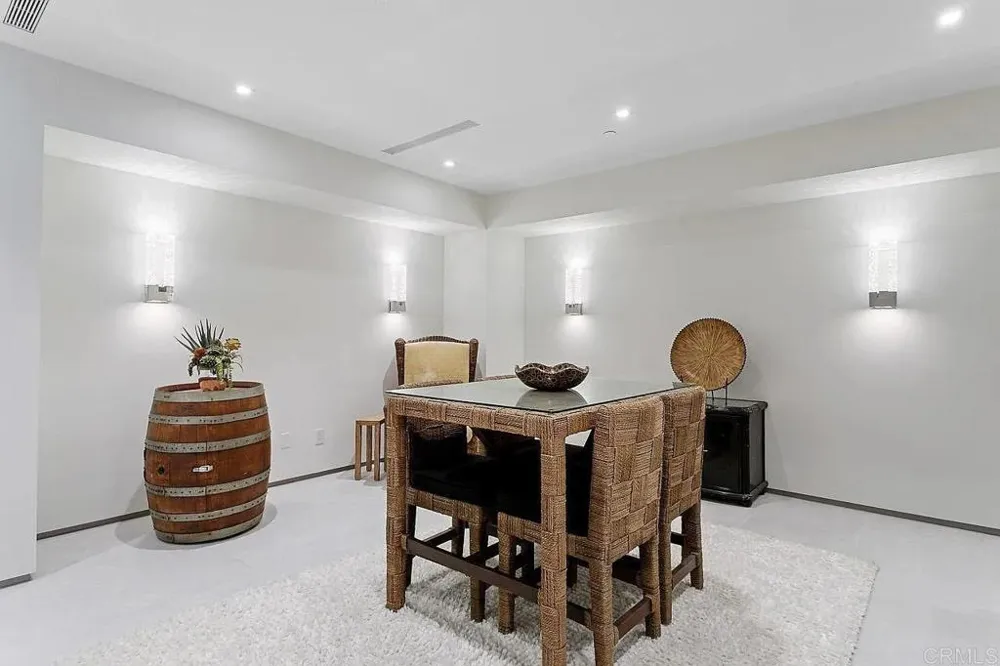 6436 Camino De La Costa La Jolla, CA 92037