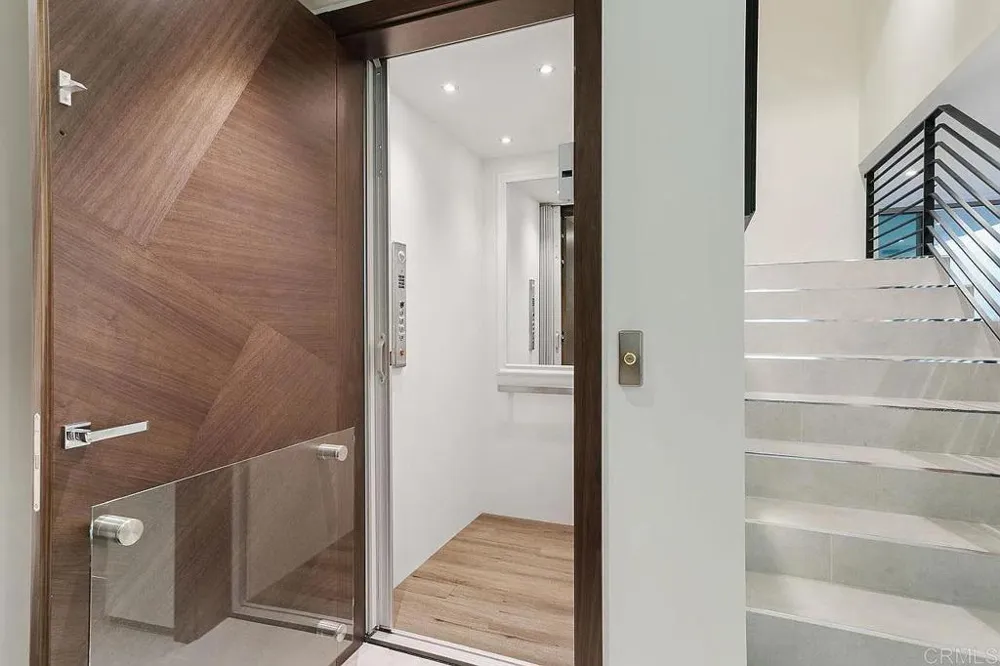 6436 Camino De La Costa La Jolla, CA 92037