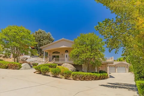 15511 Calistoga Drive