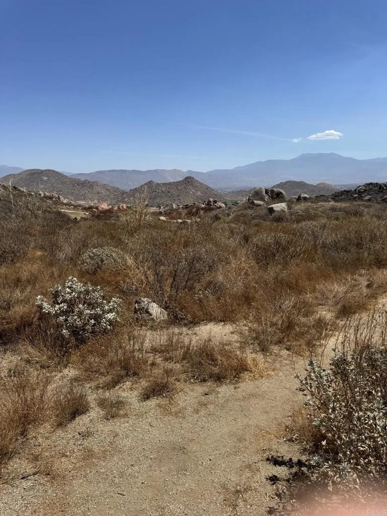 Juniper Springs Road Homeland, CA 92548