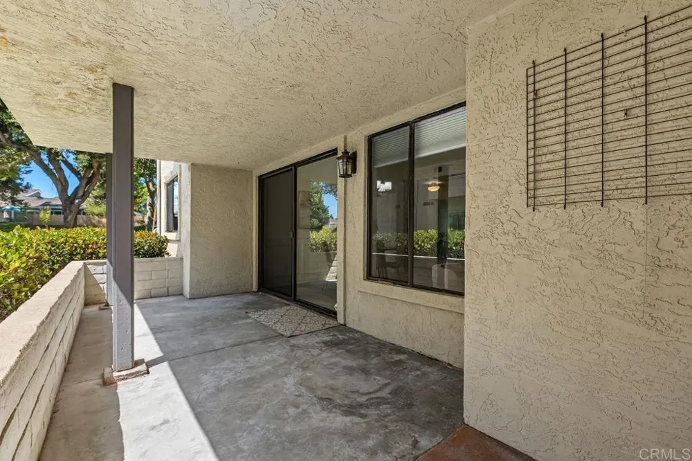 966 Lupine Hills Drive #64 Vista, CA 92081