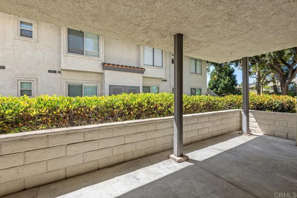 966 Lupine Hills Drive #64 Vista, CA 92081