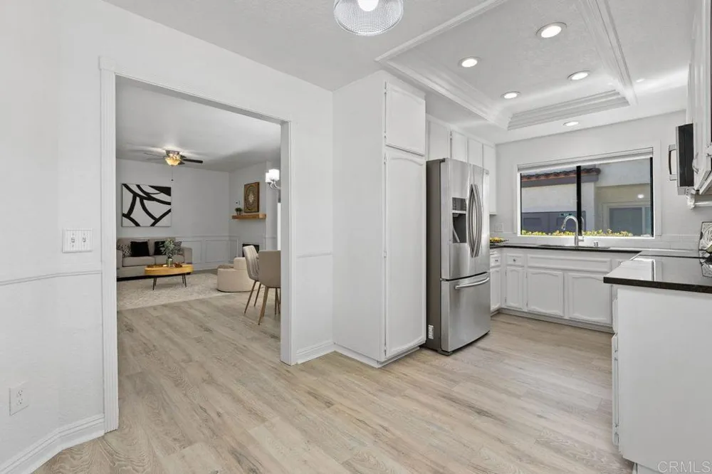 966 Lupine Hills Drive #64 Vista, CA 92081