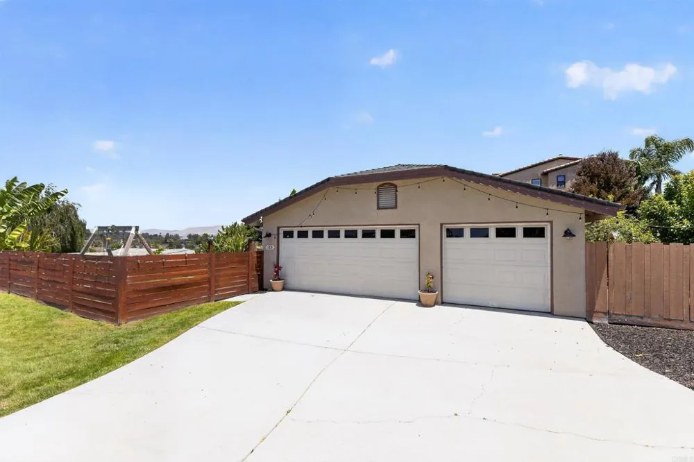 135 Elvira Way Nipomo, CA 93444