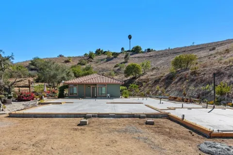 2777 Kingridge Drive