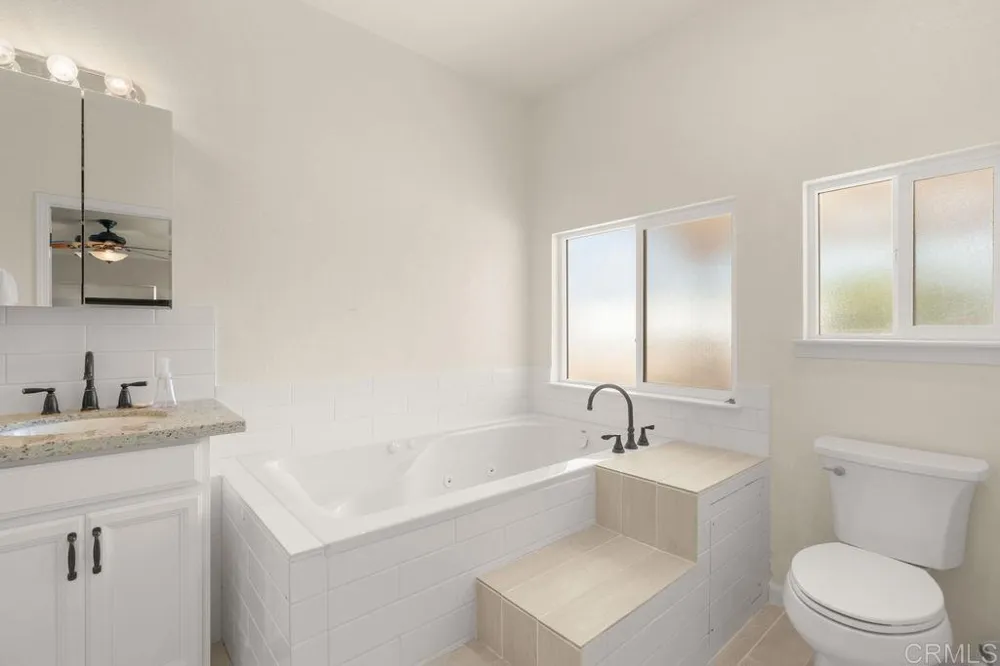 2051 Rainbow Glen Road Fallbrook, CA 92028
