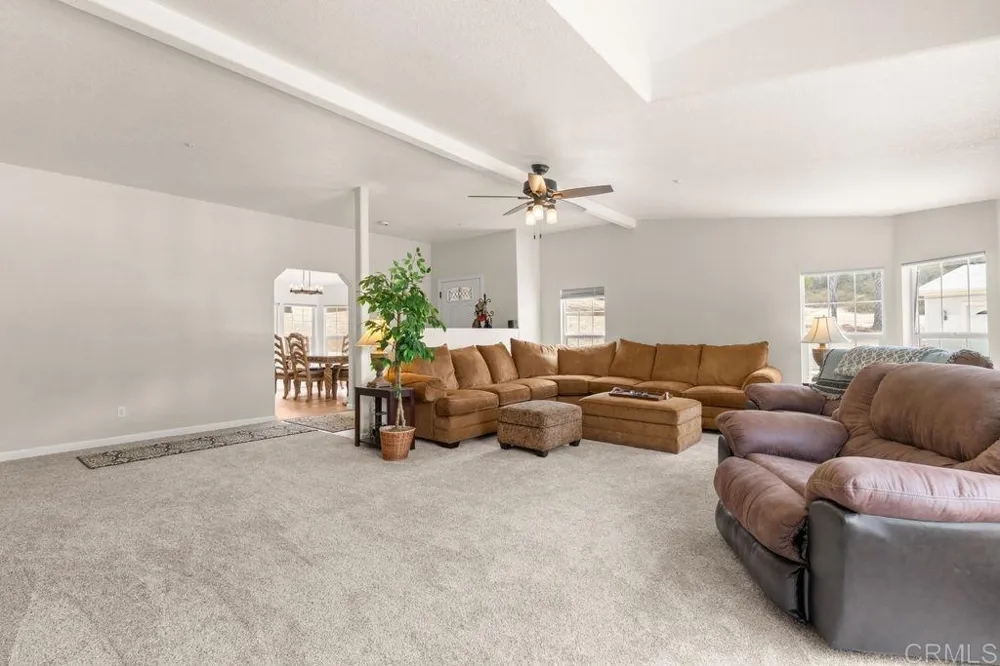 2051 Rainbow Glen Road Fallbrook, CA 92028