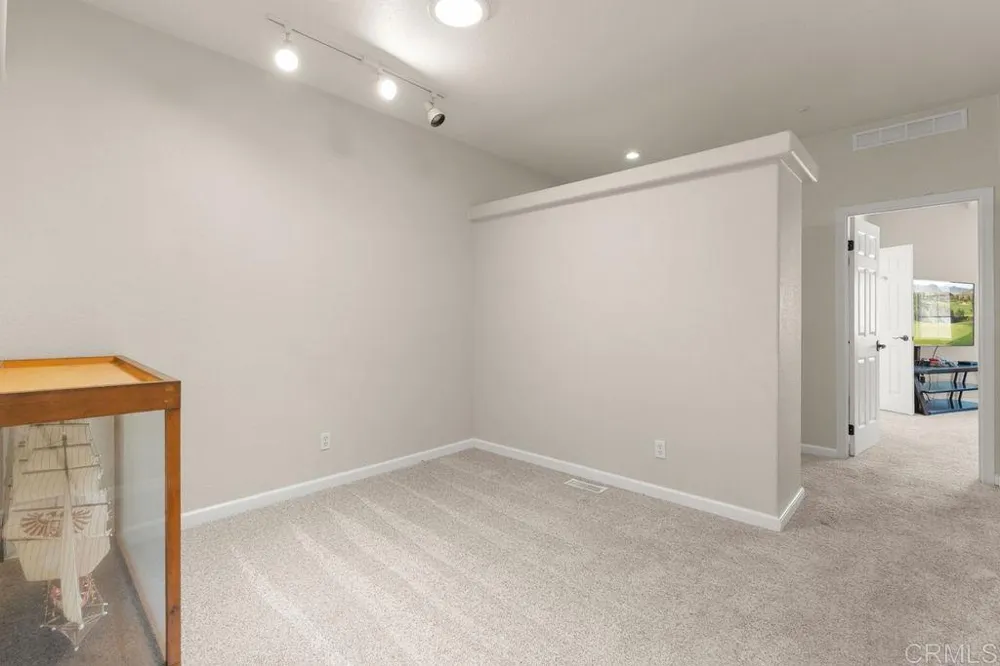 2051 Rainbow Glen Road Fallbrook, CA 92028