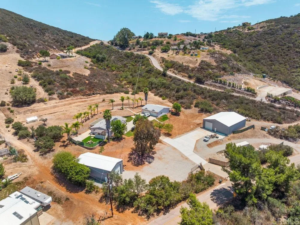 2051 Rainbow Glen Road Fallbrook, CA 92028
