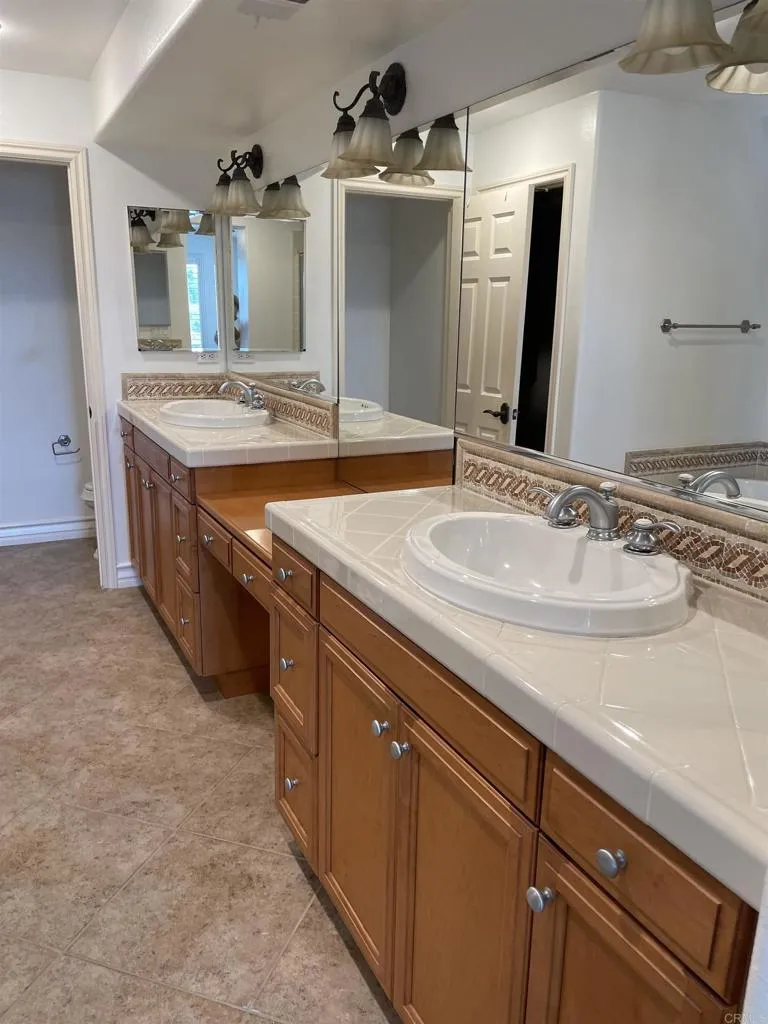 415 Cedros Solana Beach, CA 92075