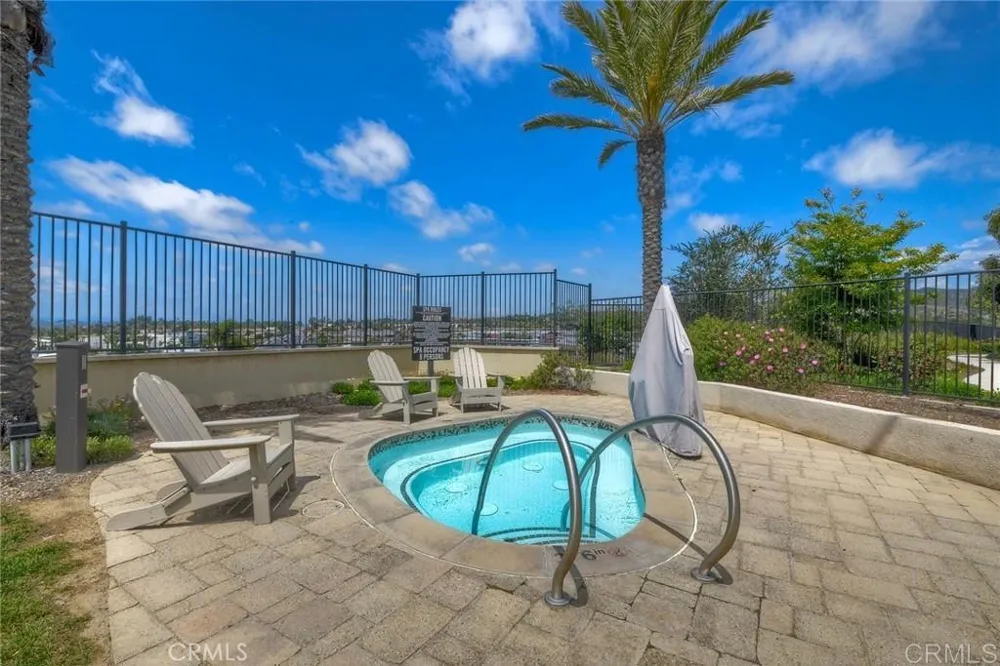 1137 Delpy View Point Vista, CA 92084