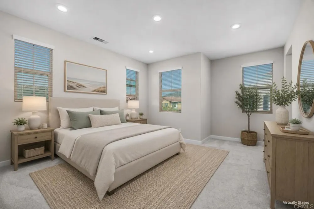 1137 Delpy View Point Vista, CA 92084