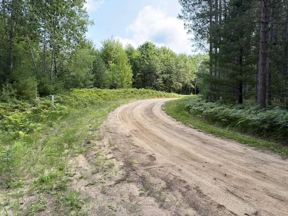 25a Nyrkkanen Road Kaleva, MI 49645