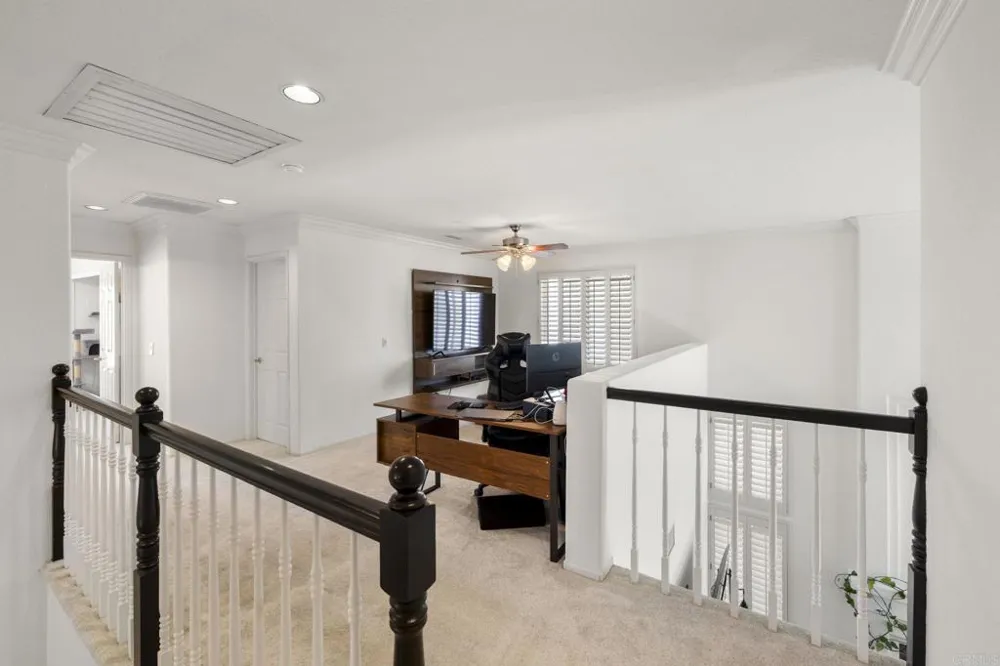 32205 Callesito Fadrique Temecula, CA 92592