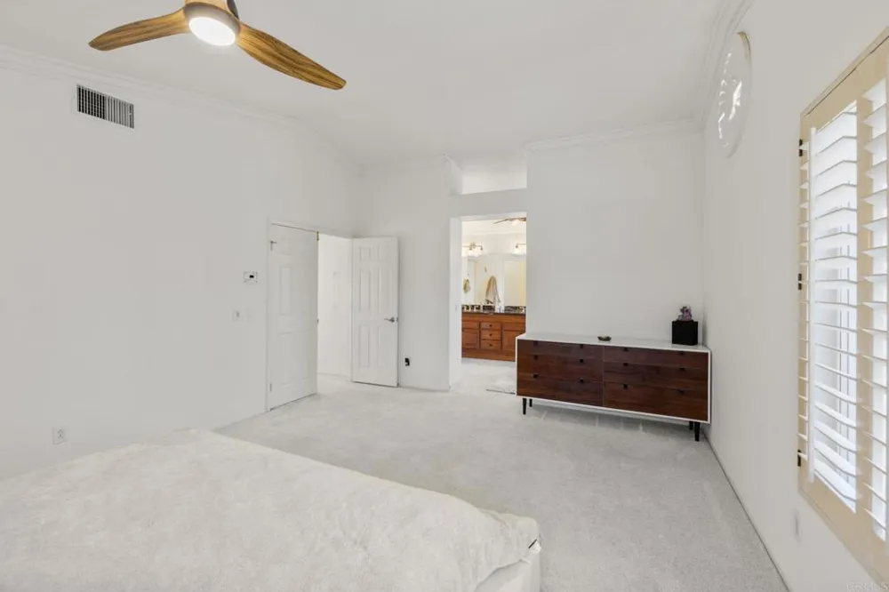 32205 Callesito Fadrique Temecula, CA 92592