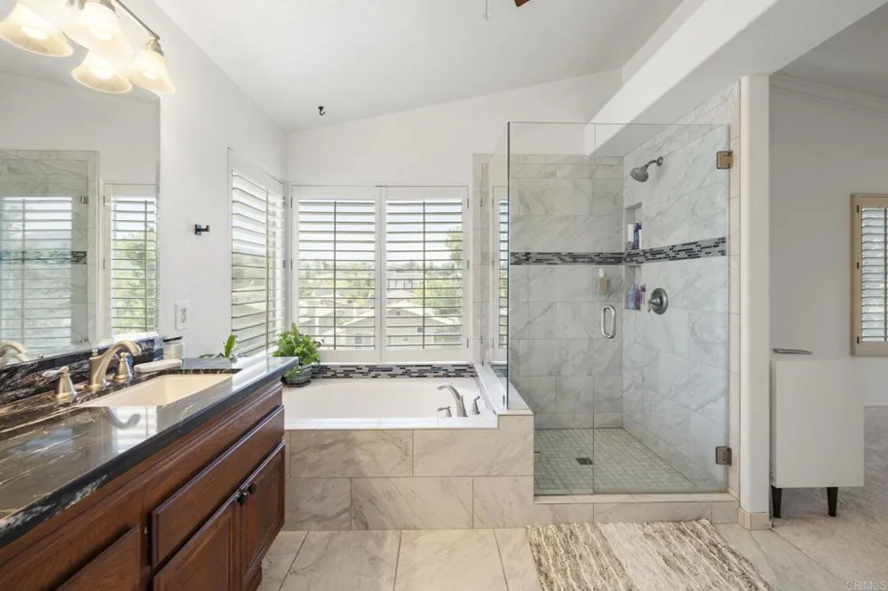 32205 Callesito Fadrique Temecula, CA 92592