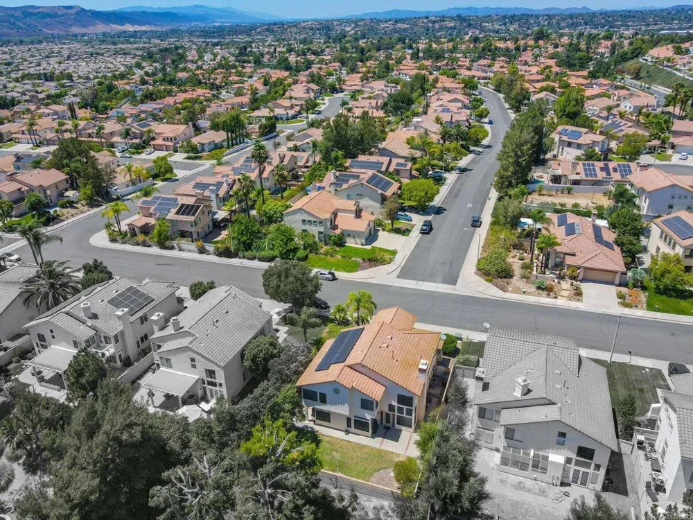 32205 Callesito Fadrique Temecula, CA 92592