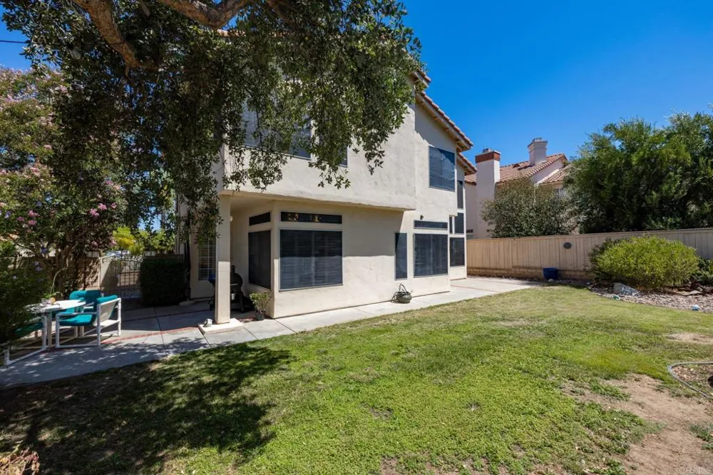 32205 Callesito Fadrique Temecula, CA 92592