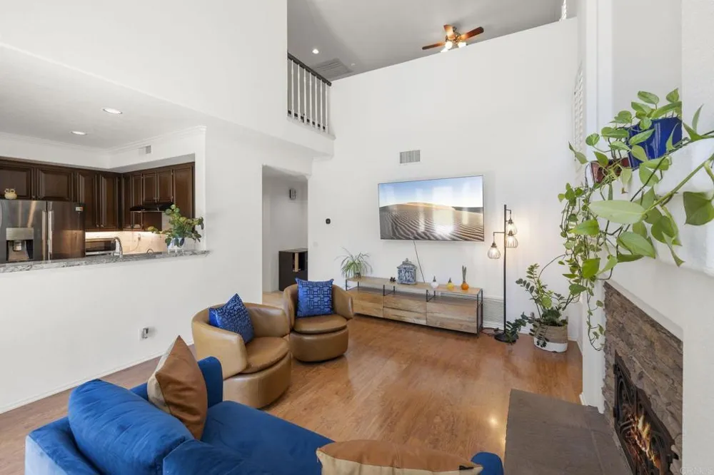 32205 Callesito Fadrique Temecula, CA 92592
