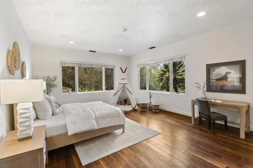 5202 San Elijo Ave Rancho Santa Fe, CA 92067