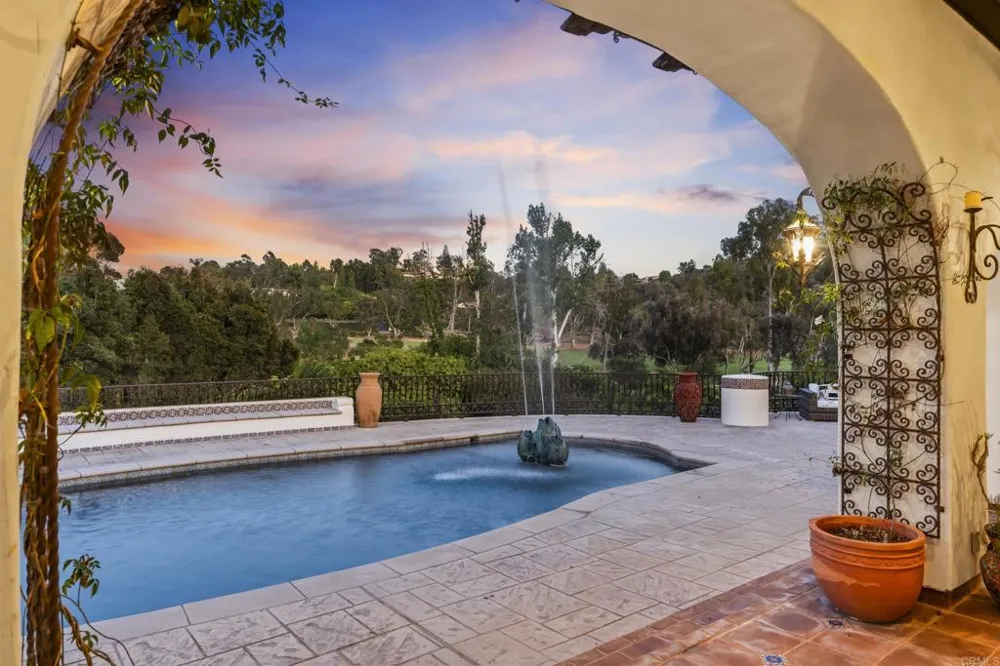 5202 San Elijo Ave Rancho Santa Fe, CA 92067