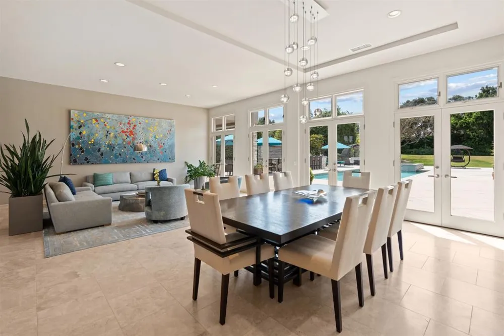 16775 Via Lago Azul Rancho Santa Fe, CA 92067