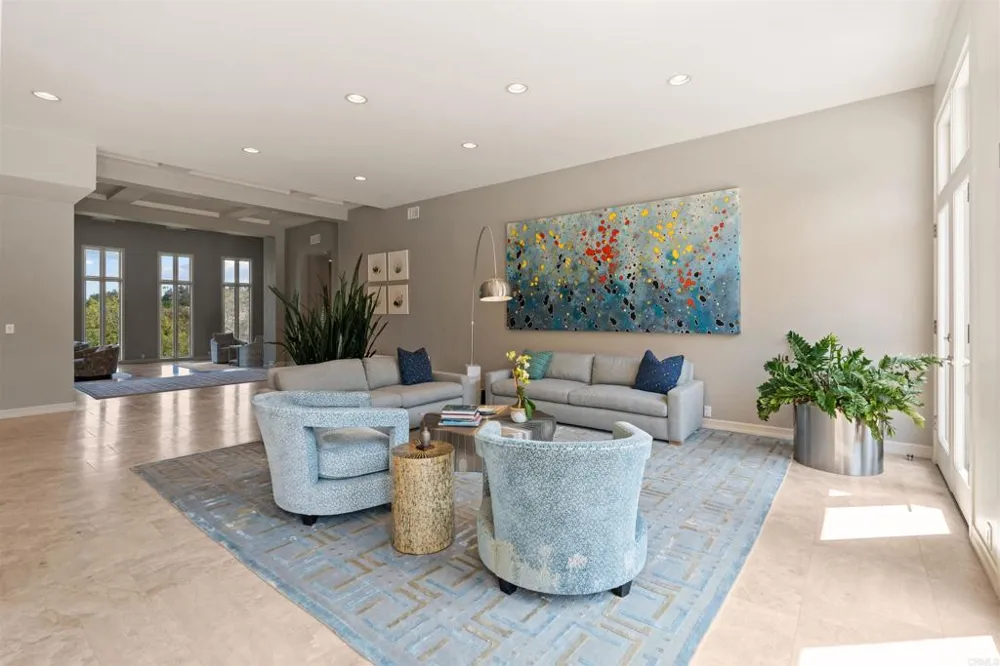 16775 Via Lago Azul Rancho Santa Fe, CA 92067