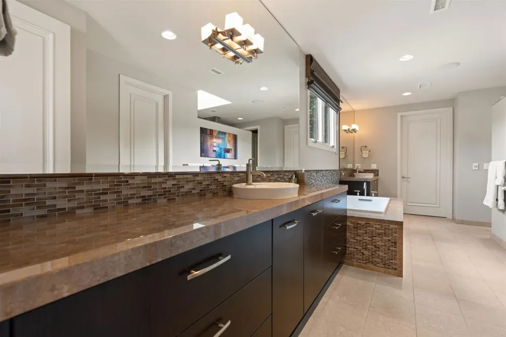 16775 Via Lago Azul Rancho Santa Fe, CA 92067