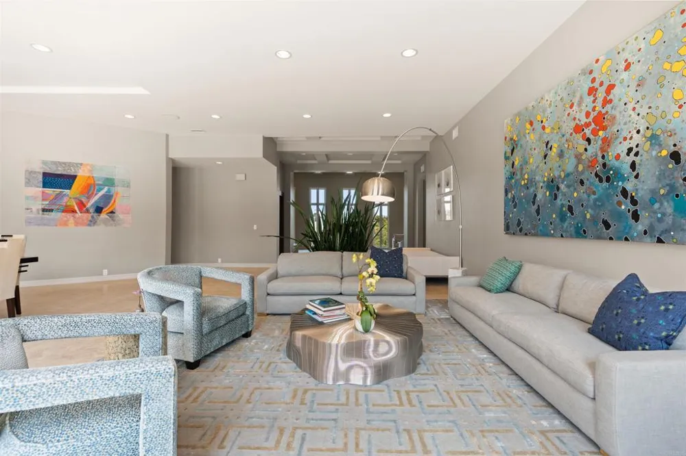 16775 Via Lago Azul Rancho Santa Fe, CA 92067