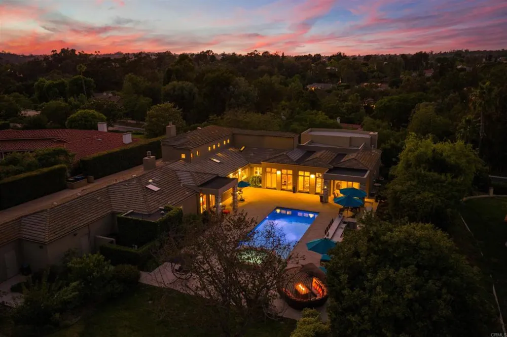 16775 Via Lago Azul Rancho Santa Fe, CA 92067