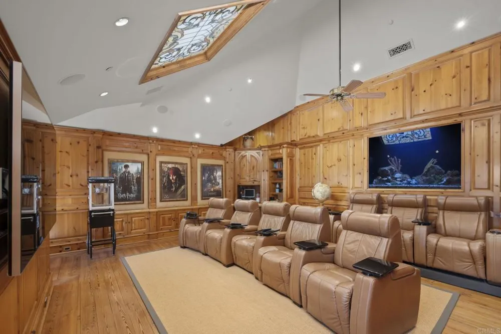 6590 Calle Reina Rancho Santa Fe, CA 92067