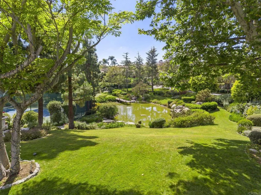 6590 Calle Reina Rancho Santa Fe, CA 92067