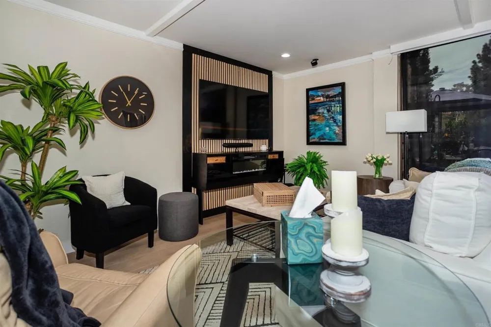 24055 PASEO DEL LAGO #155 Laguna Woods, CA 92637