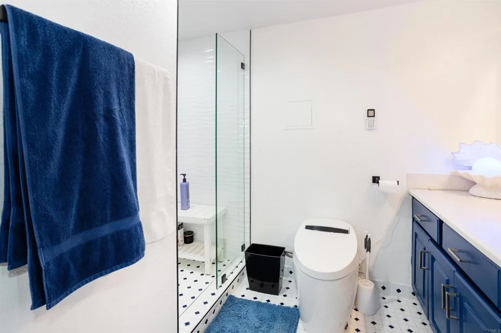 24055 PASEO DEL LAGO #155 Laguna Woods, CA 92637