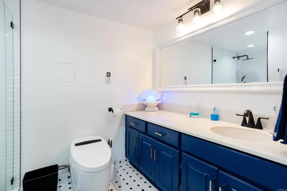 24055 PASEO DEL LAGO #155 Laguna Woods, CA 92637