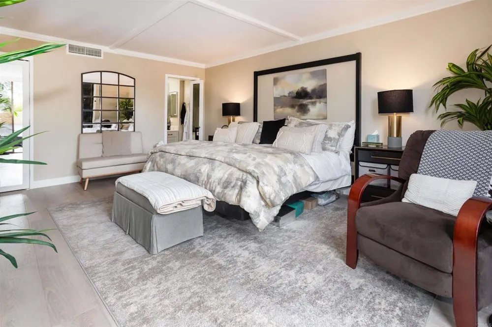 24055 PASEO DEL LAGO #155 Laguna Woods, CA 92637