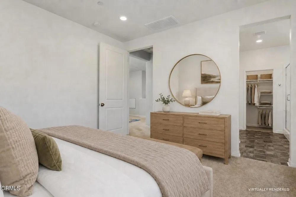 2072 Harvest Loop Santa Paula, CA 93060