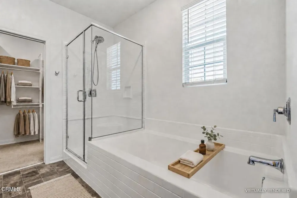 2072 Harvest Loop Santa Paula, CA 93060