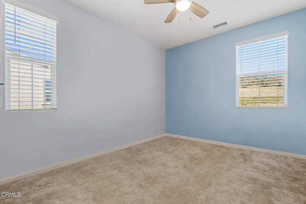2072 Harvest Loop Santa Paula, CA 93060