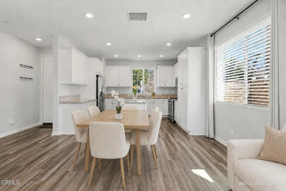 2072 Harvest Loop Santa Paula, CA 93060