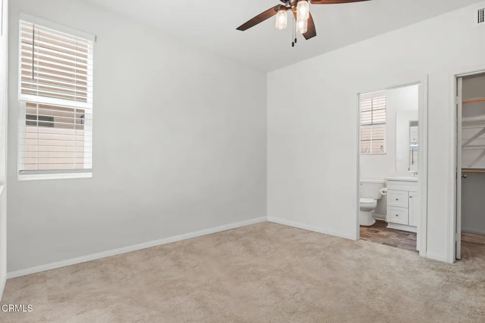 2072 Harvest Loop Santa Paula, CA 93060