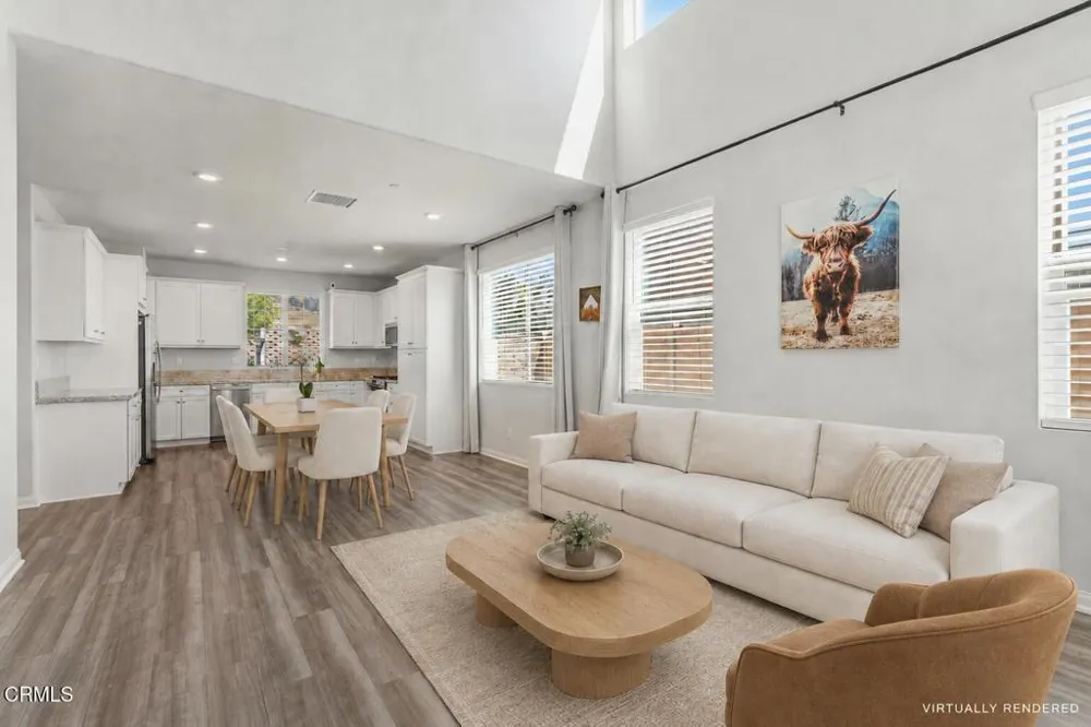 2072 Harvest Loop Santa Paula, CA 93060